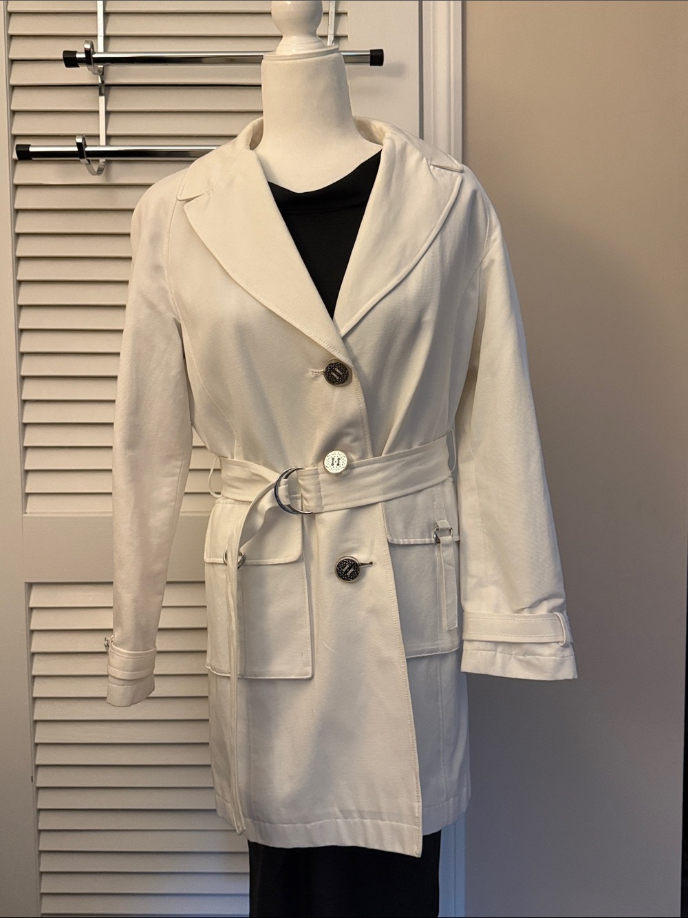 Elie Tahari white trench rain coat Large